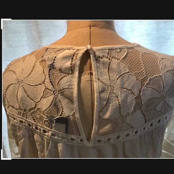 Romeo & Juliet Couture New top - Picture 3 of 5